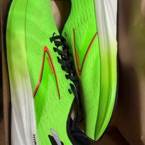 Brooks Hyperion Green Gecko Running Shoes